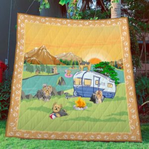 Camping – Yorkshire Terrier – Quilt – POD000025